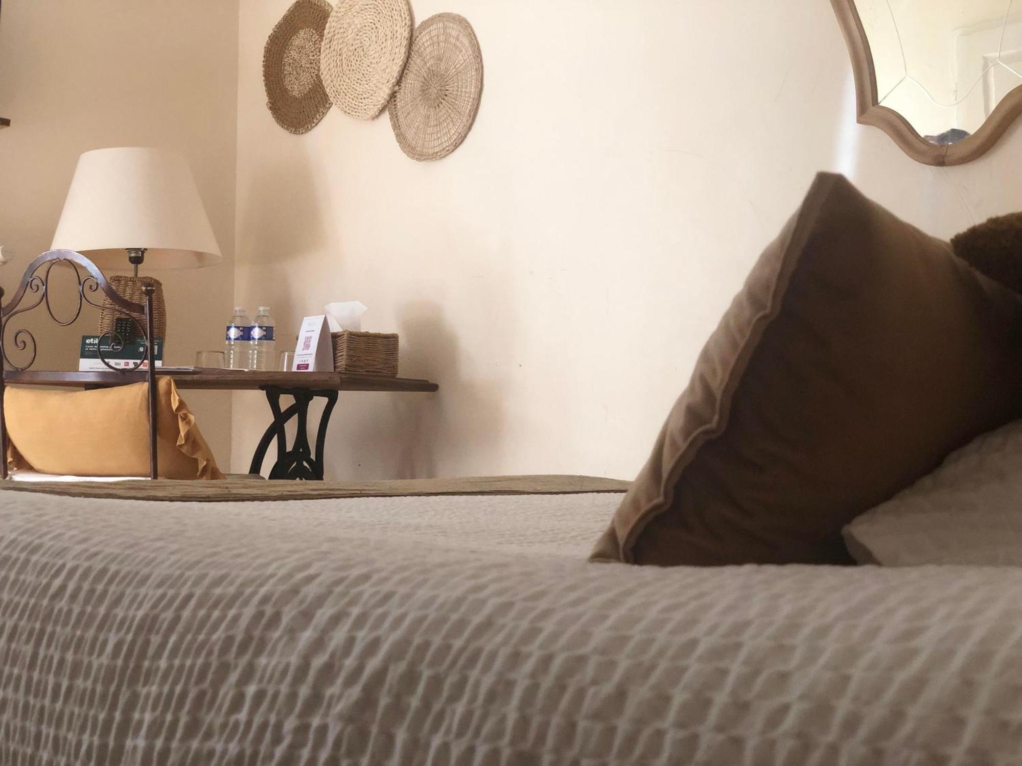 Logis Hotel Et Restaurant La Bastide Cabezac Bize-Minervois المظهر الخارجي الصورة
