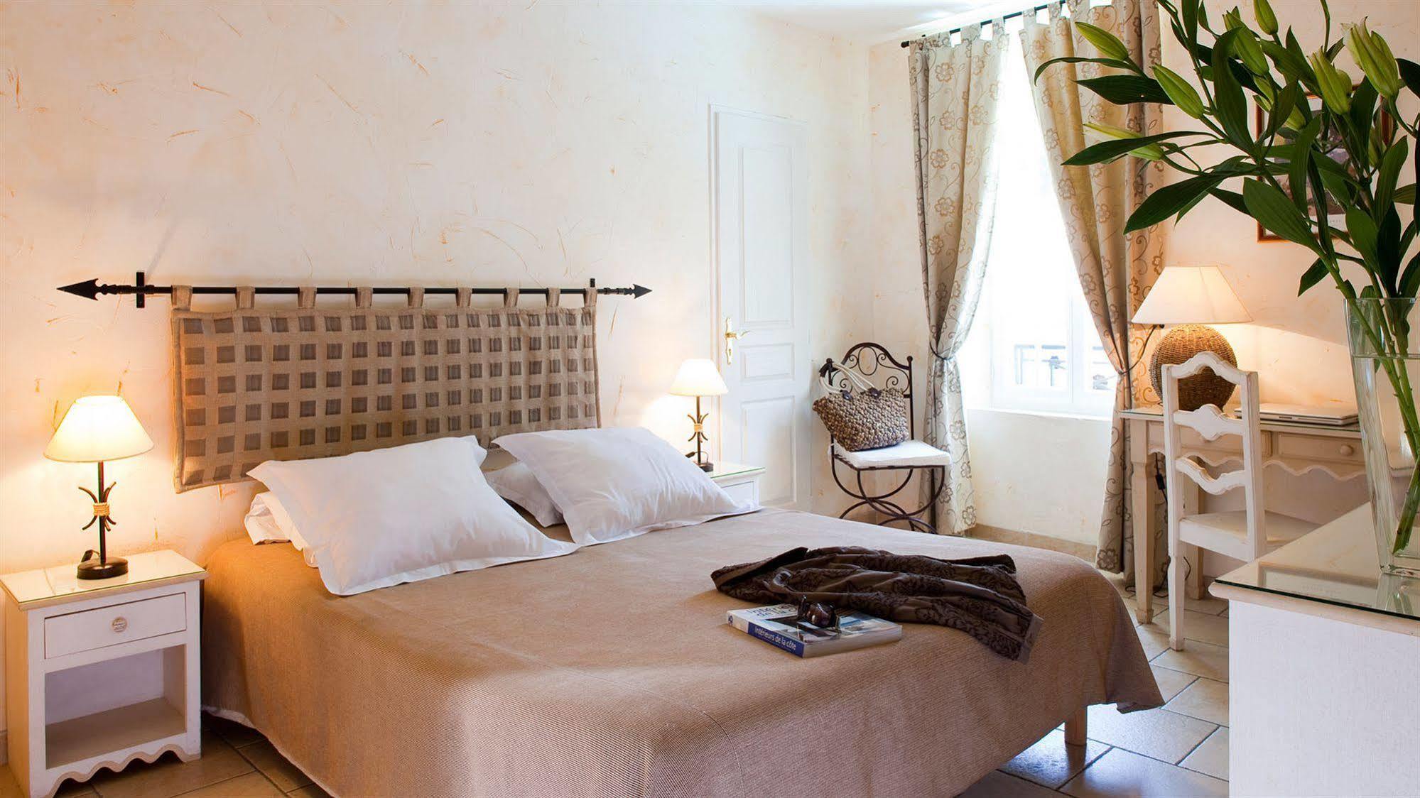 Logis Hotel Et Restaurant La Bastide Cabezac Bize-Minervois المظهر الخارجي الصورة